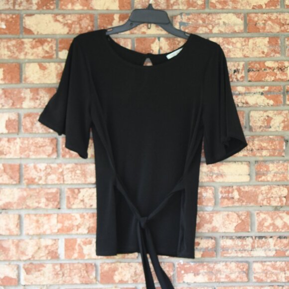 Green Envelope Black Top NWT - Picture 1 of 3